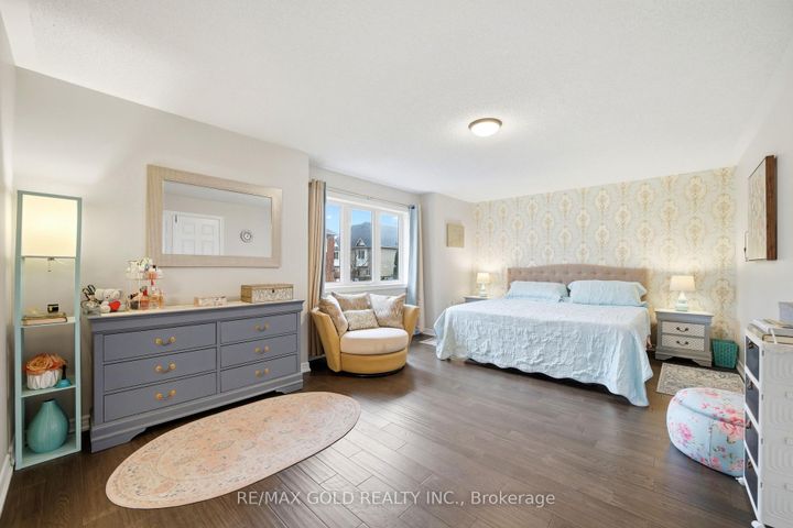 Photo 21 at 733 Novo Star Drive, Meadowvale Village, Mississauga