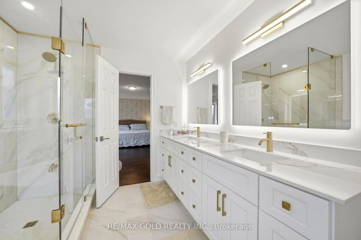 Photo 23 at 733 Novo Star Drive, Meadowvale Village, Mississauga