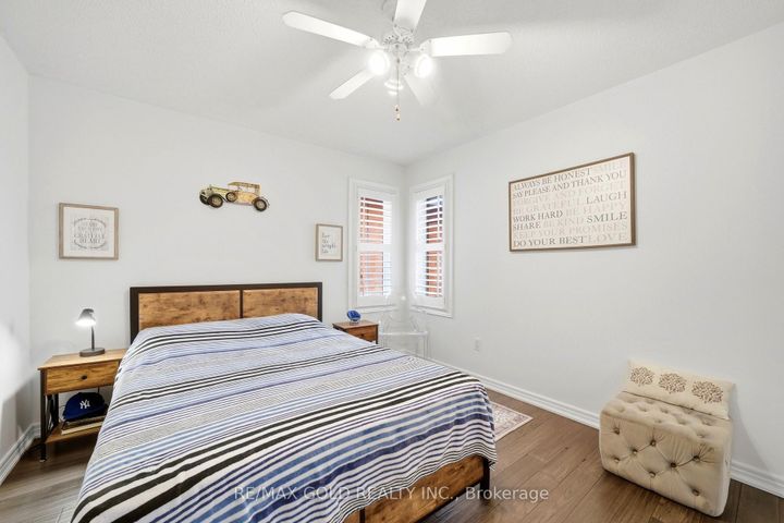 Photo 28 at 733 Novo Star Drive, Meadowvale Village, Mississauga