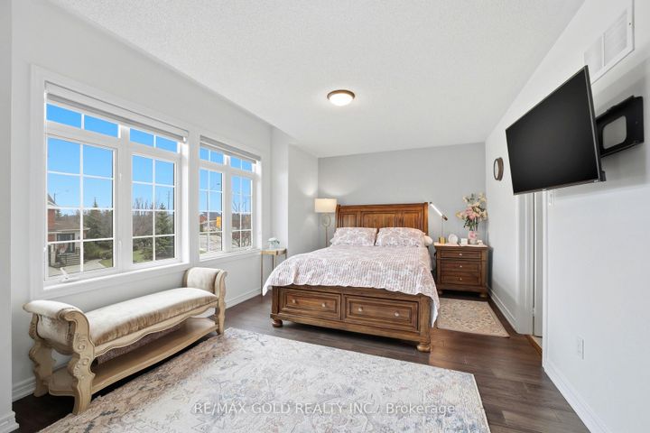Photo 29 at 733 Novo Star Drive, Meadowvale Village, Mississauga