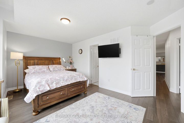 Photo 30 at 733 Novo Star Drive, Meadowvale Village, Mississauga