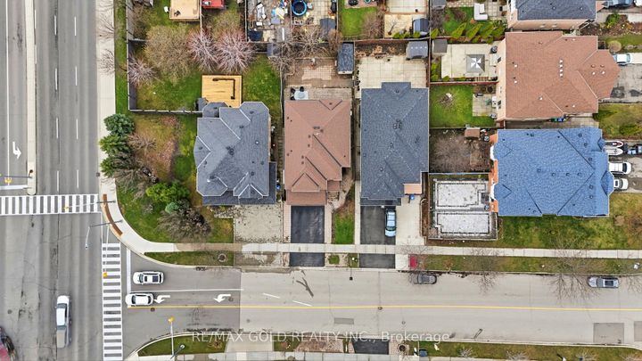 Photo 38 at 733 Novo Star Drive, Meadowvale Village, Mississauga