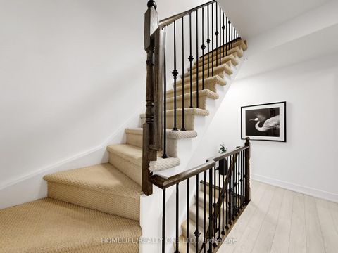 Photo 20 at 1076 Lansdowne Avenue, Junction, Toronto