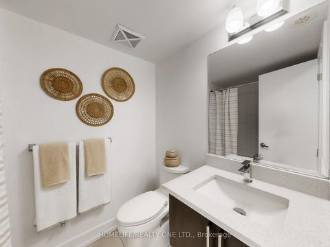 Photo 27 at 1076 Lansdowne Avenue, Junction, Toronto