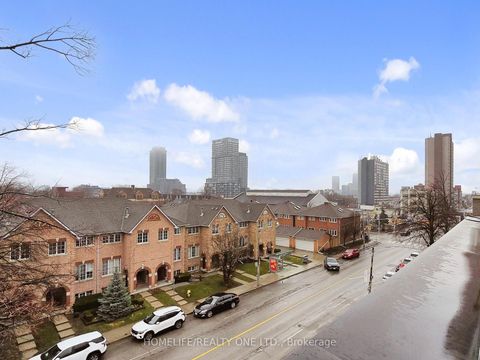 Photo 34 at 1076 Lansdowne Avenue, Junction, Toronto