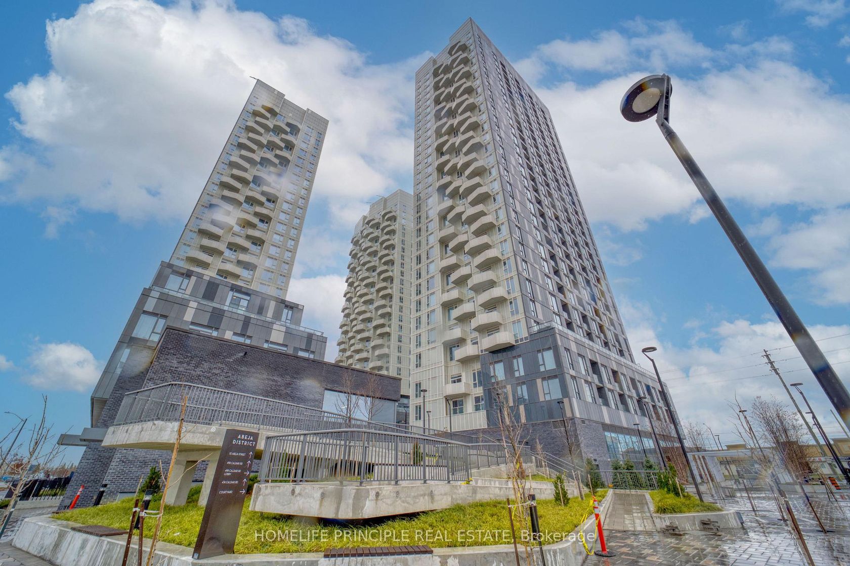 1327 - 498 Caldari Road, Concord, Vaughan photo 3