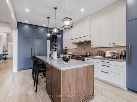 Photo 13 at 13 Pellegrini Drive, Kleinburg, Vaughan