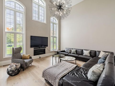 Photo 19 at 13 Pellegrini Drive, Kleinburg, Vaughan