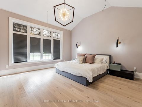 Photo 22 at 13 Pellegrini Drive, Kleinburg, Vaughan