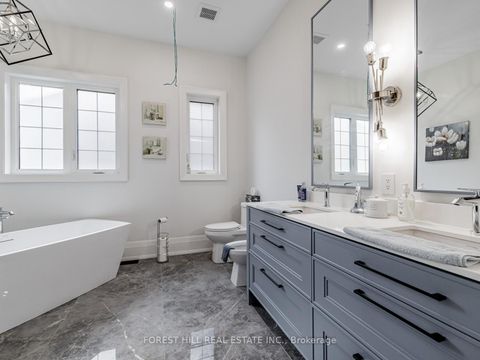 Photo 24 at 13 Pellegrini Drive, Kleinburg, Vaughan