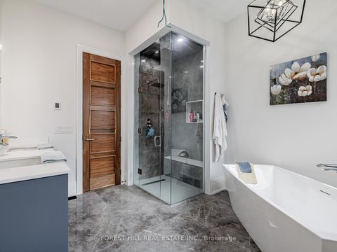 Photo 25 at 13 Pellegrini Drive, Kleinburg, Vaughan