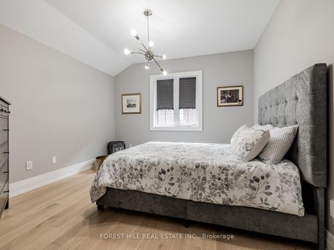 Photo 37 at 13 Pellegrini Drive, Kleinburg, Vaughan