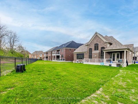 Photo 43 at 13 Pellegrini Drive, Kleinburg, Vaughan