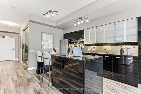 Photo 6 at Th2 - 19 Singer Court, Bayview Village, Toronto