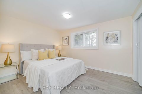 Photo 13 at 22 Jones Court, Aurora Highlands, Aurora