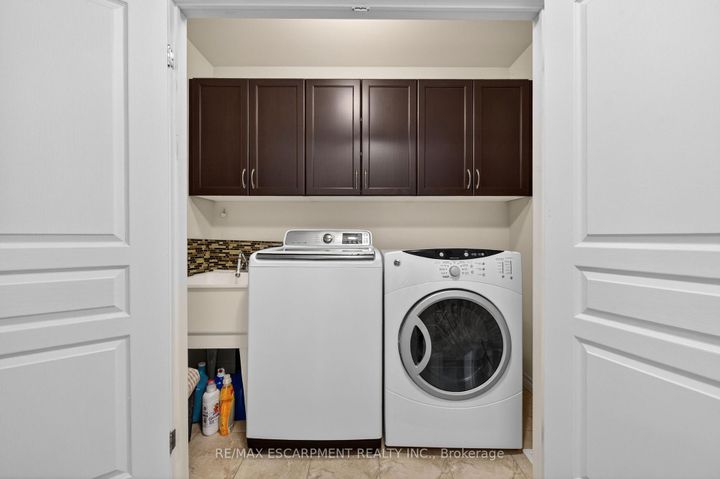 Photo 35 at 88 Highgate Drive, Stoney Creek Mountain, Hamilton