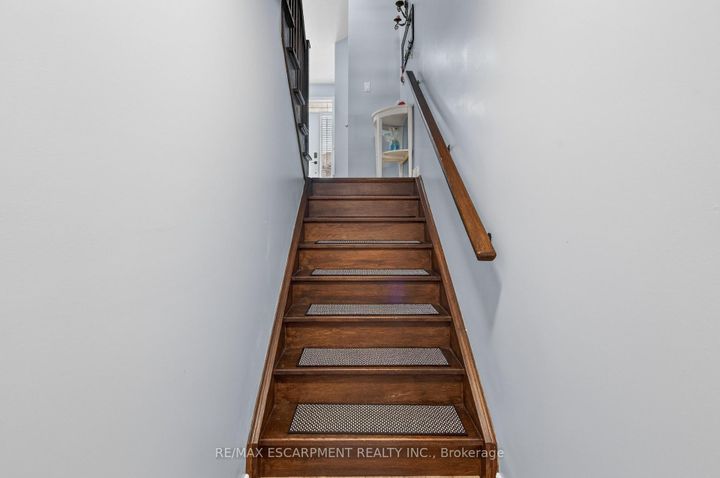 Photo 46 at 88 Highgate Drive, Stoney Creek Mountain, Hamilton