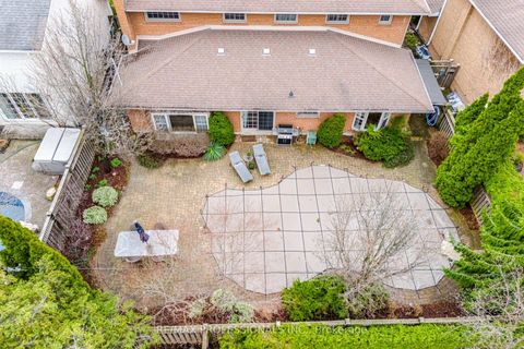 Photo 36 at 16 Cherry Post Crescent, Markland Wood, Toronto