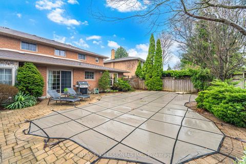 Photo 37 at 16 Cherry Post Crescent, Markland Wood, Toronto