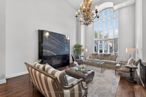 Photo 3 at 218 Hillcrest Avenue, Willowdale East, Toronto