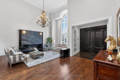 Photo 4 at 218 Hillcrest Avenue, Willowdale East, Toronto