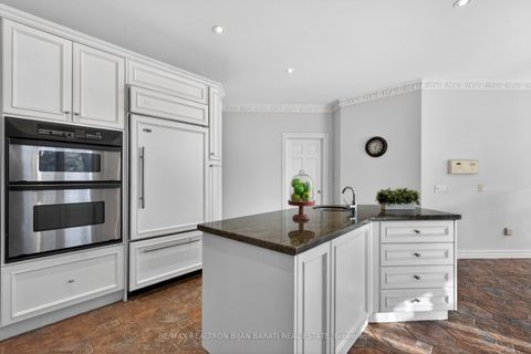 Photo 20 at 218 Hillcrest Avenue, Willowdale East, Toronto