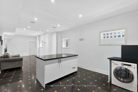 Photo 40 at 218 Hillcrest Avenue, Willowdale East, Toronto