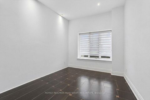Photo 45 at 218 Hillcrest Avenue, Willowdale East, Toronto