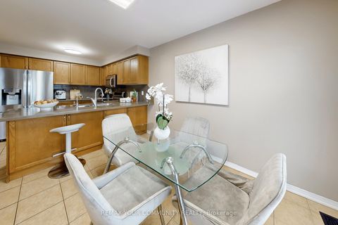 Photo 9 at 139 Ascalon Drive, Patterson, Vaughan