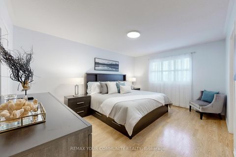 Photo 15 at 139 Ascalon Drive, Patterson, Vaughan