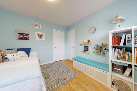 Photo 21 at 139 Ascalon Drive, Patterson, Vaughan