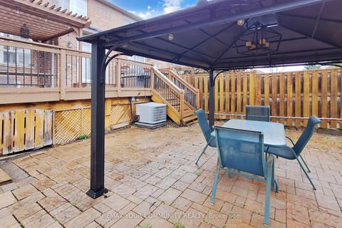 Photo 40 at 139 Ascalon Drive, Patterson, Vaughan