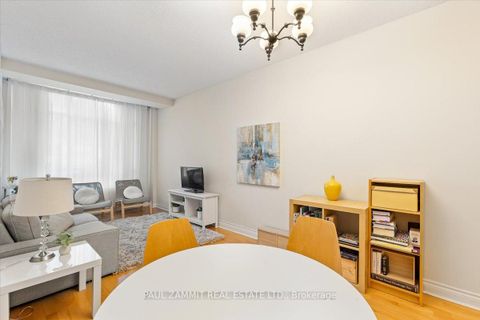 Photo 5 at 101 - 1 Clairtrell Road, Willowdale East, Toronto