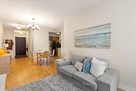 Photo 7 at 101 - 1 Clairtrell Road, Willowdale East, Toronto