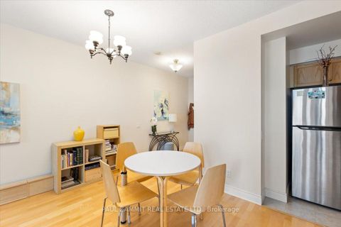 Photo 9 at 101 - 1 Clairtrell Road, Willowdale East, Toronto