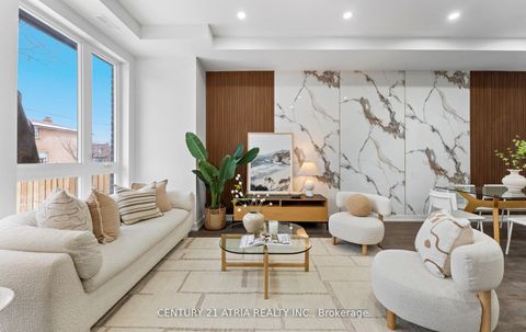 Photo 3 at 65 Crewe Avenue, Lumsden, Toronto