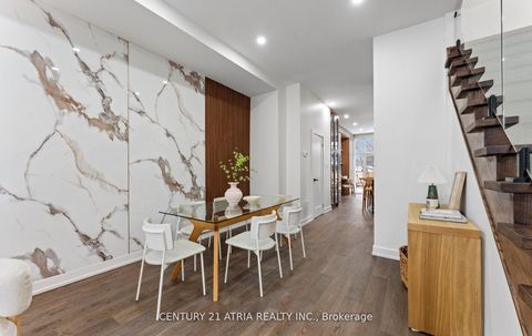 Photo 7 at 65 Crewe Avenue, Lumsden, Toronto