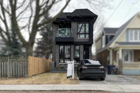 Photo 47 at 65 Crewe Avenue, Lumsden, Toronto