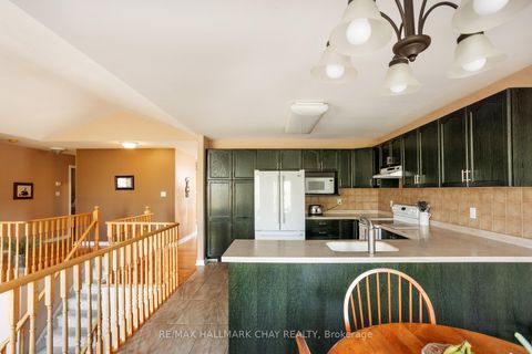 Photo 8 at 66 Osprey Ridge Road, East Bayfield, Barrie