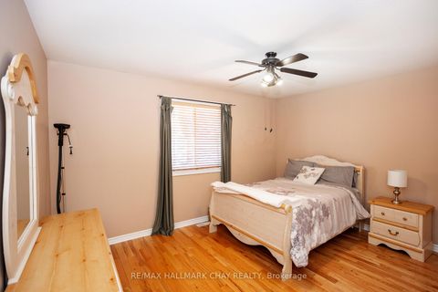 Photo 17 at 66 Osprey Ridge Road, East Bayfield, Barrie