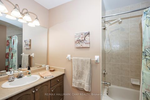 Photo 18 at 66 Osprey Ridge Road, East Bayfield, Barrie