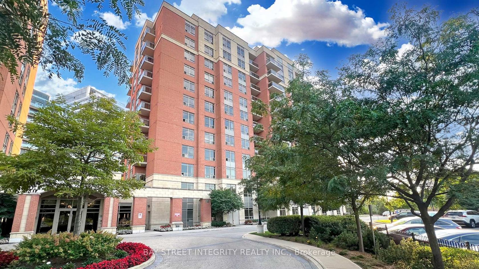 Ph01 - 75 King William Crescent, Langstaff, Richmond Hill photo number 2