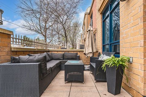 Photo 16 at 6 Victoria Street, City Centre, Barrie