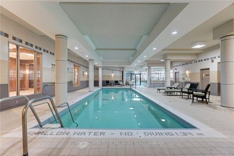 Photo 18 at 6 Victoria Street, City Centre, Barrie