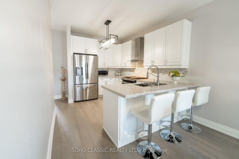 Photo 10 at 35 Brunel Street, Patterson, Vaughan