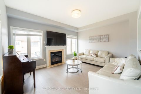 Photo 15 at 35 Brunel Street, Patterson, Vaughan