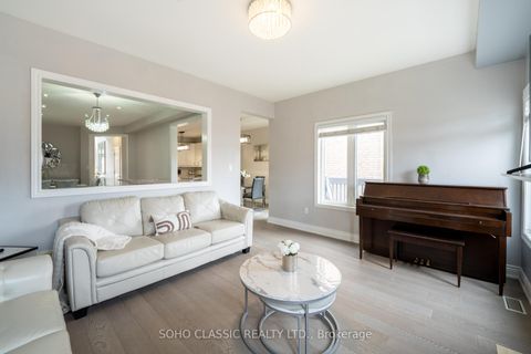 Photo 17 at 35 Brunel Street, Patterson, Vaughan