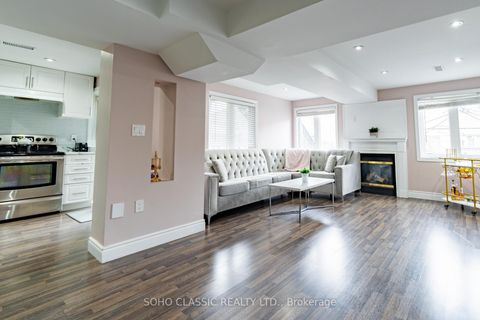 Photo 29 at 35 Brunel Street, Patterson, Vaughan