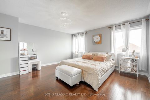 Photo 45 at 35 Brunel Street, Patterson, Vaughan