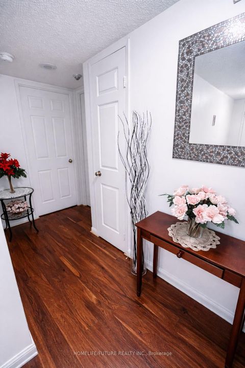 Photo 4 at 112 - 245 The Don Way W, Don Mills, Toronto